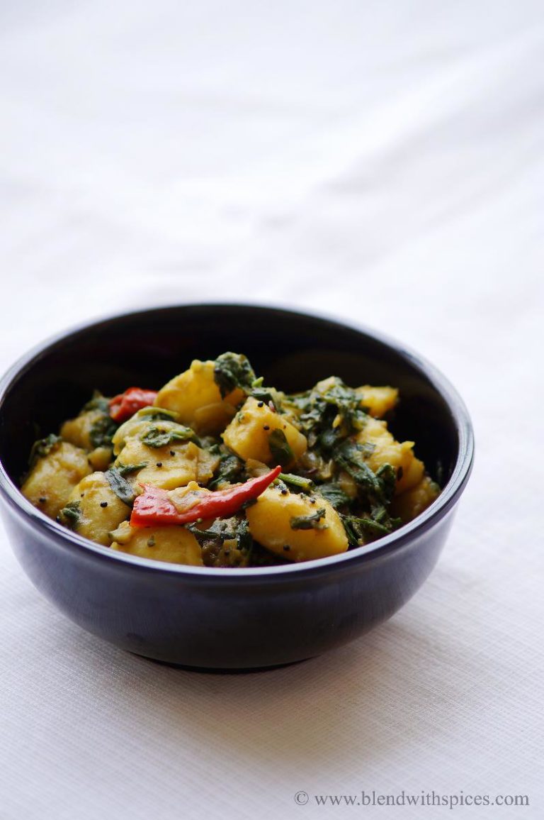 Saag Aloo Recipe - How to Make Saag Aloo Recipe - Indian Curry Recipe