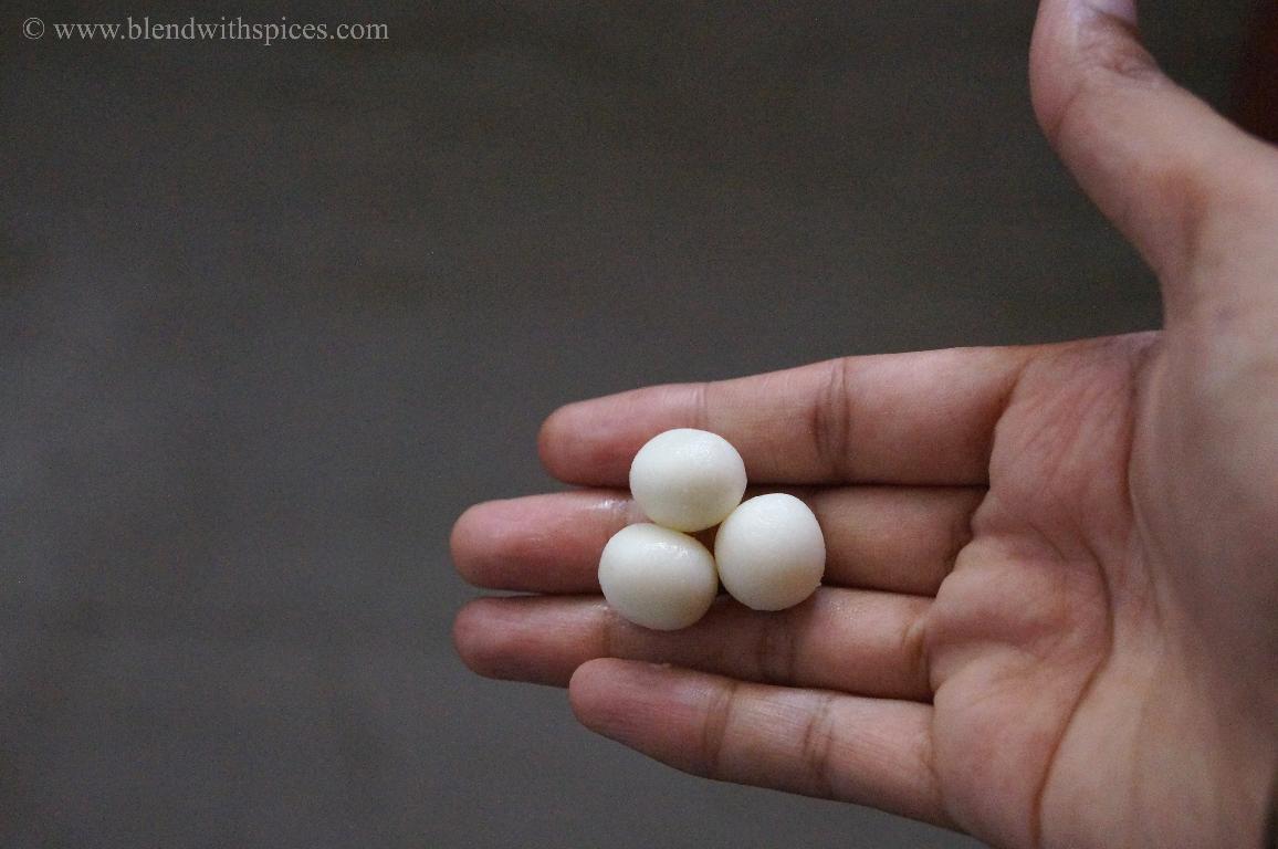 evenly shaped rice flour dough balls