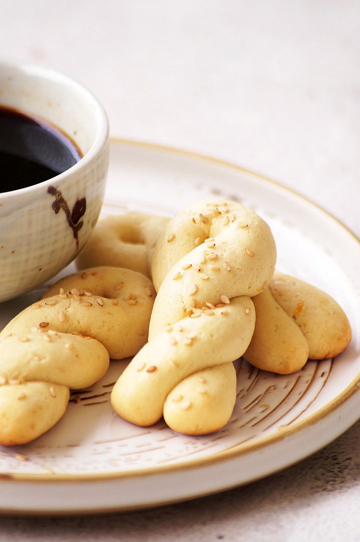 Koulourakia Greek Easter Cookies